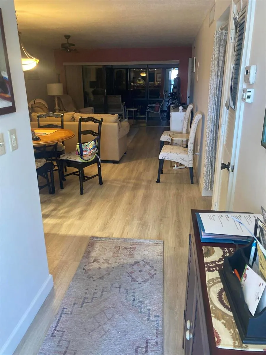 1600 SE Dixie Highway #13-204 Jensen Beach, FL 34957