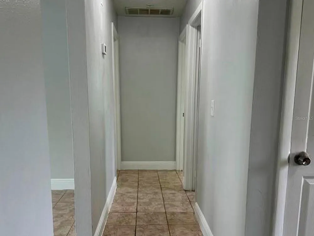 706 BRYON COURT #708 Lakeland, FL 33810