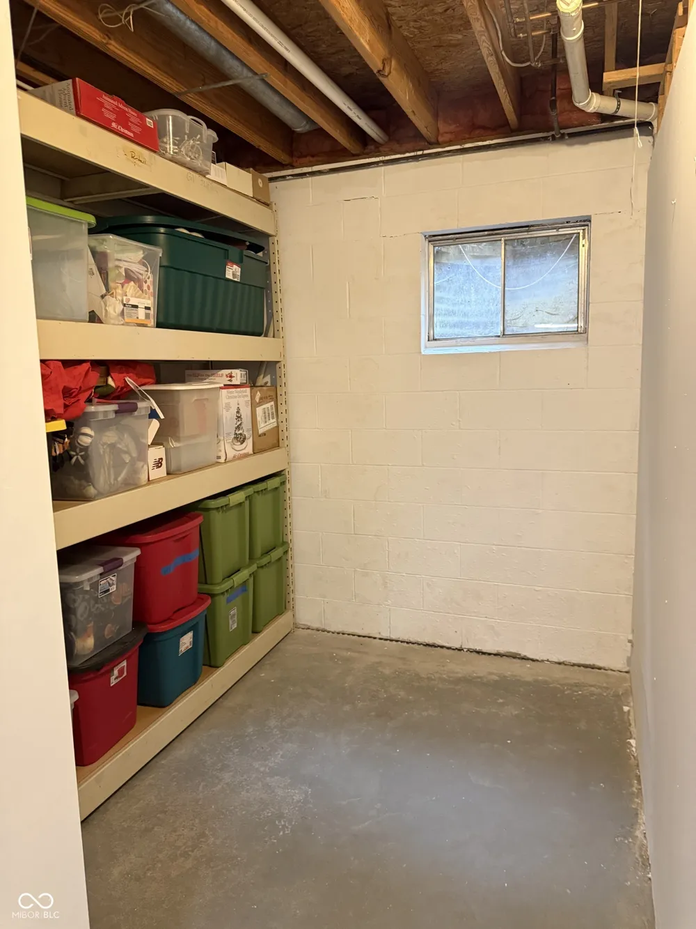 4306 W Fox Ridge Avenue Greenwood, IN 46143