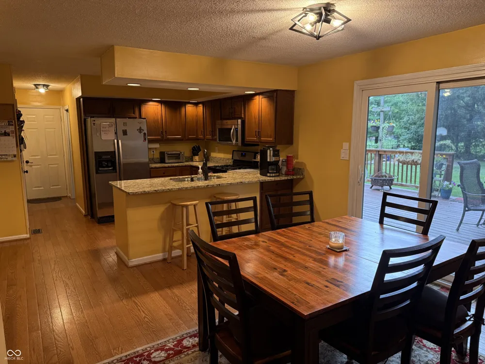 4306 W Fox Ridge Avenue Greenwood, IN 46143
