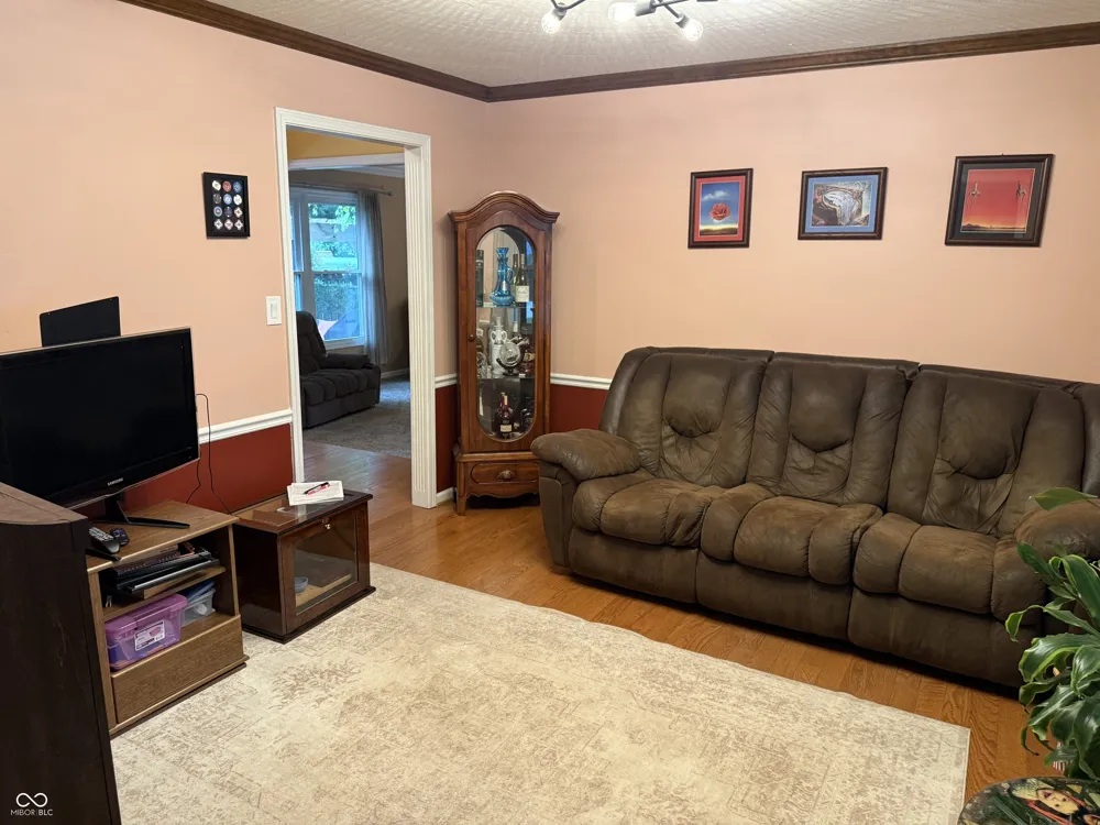 4306 W Fox Ridge Avenue Greenwood, IN 46143