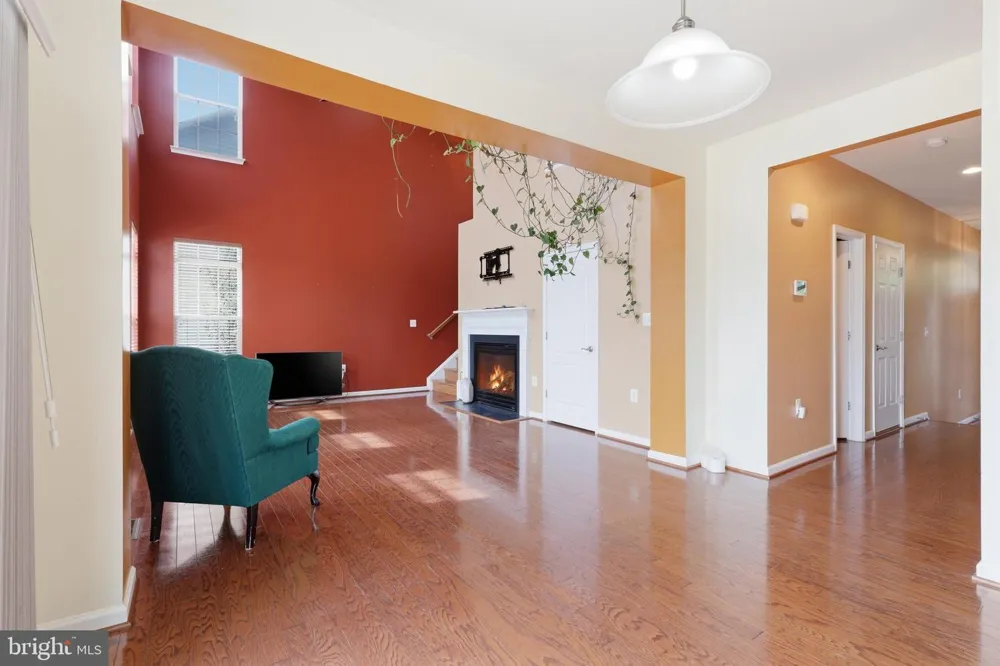25 CHARTER GATE DRIVE Fredericksburg, VA 22406