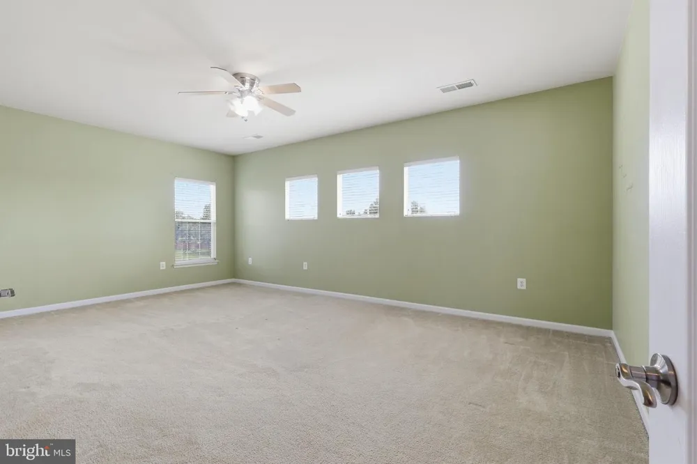 25 CHARTER GATE DRIVE Fredericksburg, VA 22406