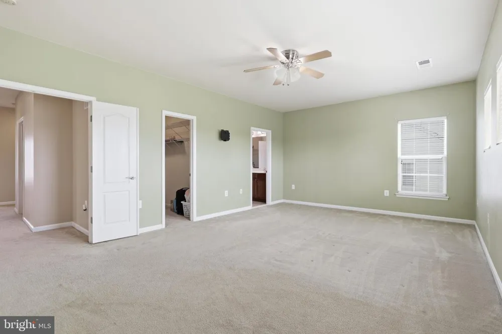 25 CHARTER GATE DRIVE Fredericksburg, VA 22406