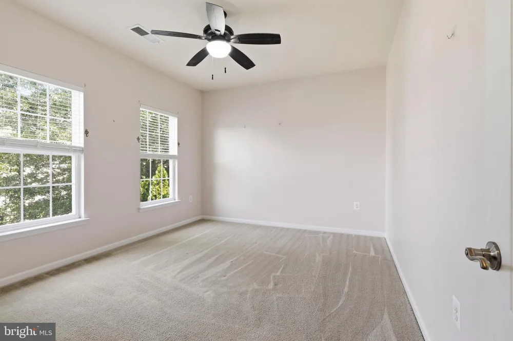 25 CHARTER GATE DRIVE Fredericksburg, VA 22406