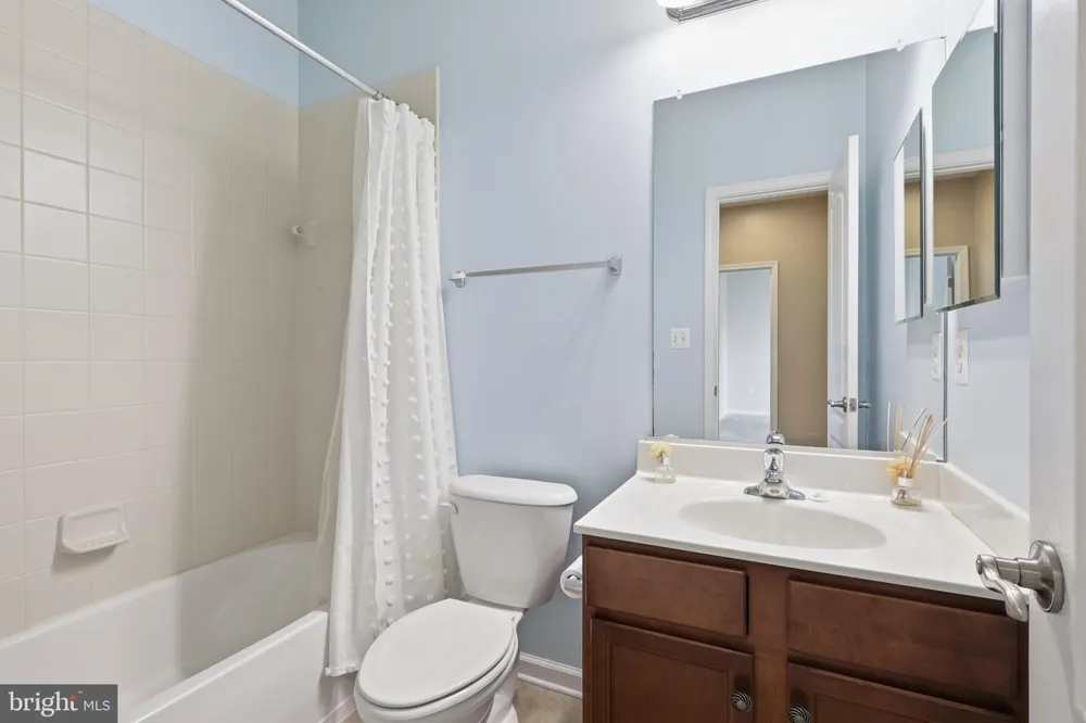 25 CHARTER GATE DRIVE Fredericksburg, VA 22406