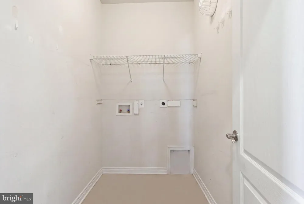 25 CHARTER GATE DRIVE Fredericksburg, VA 22406