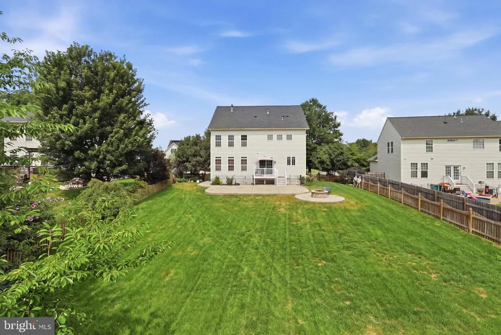 25 CHARTER GATE DRIVE Fredericksburg, VA 22406