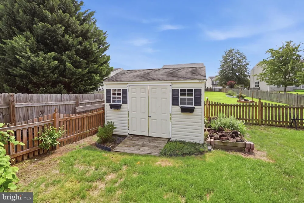 25 CHARTER GATE DRIVE Fredericksburg, VA 22406