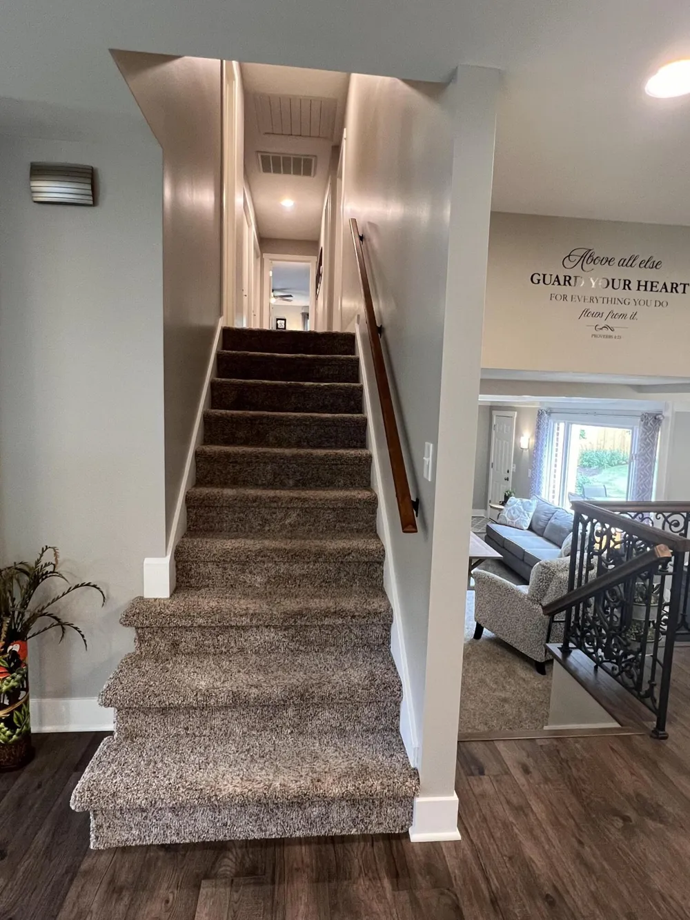 1538 Hillsboro Avenue SE Cascade Charter Township, MI 49546