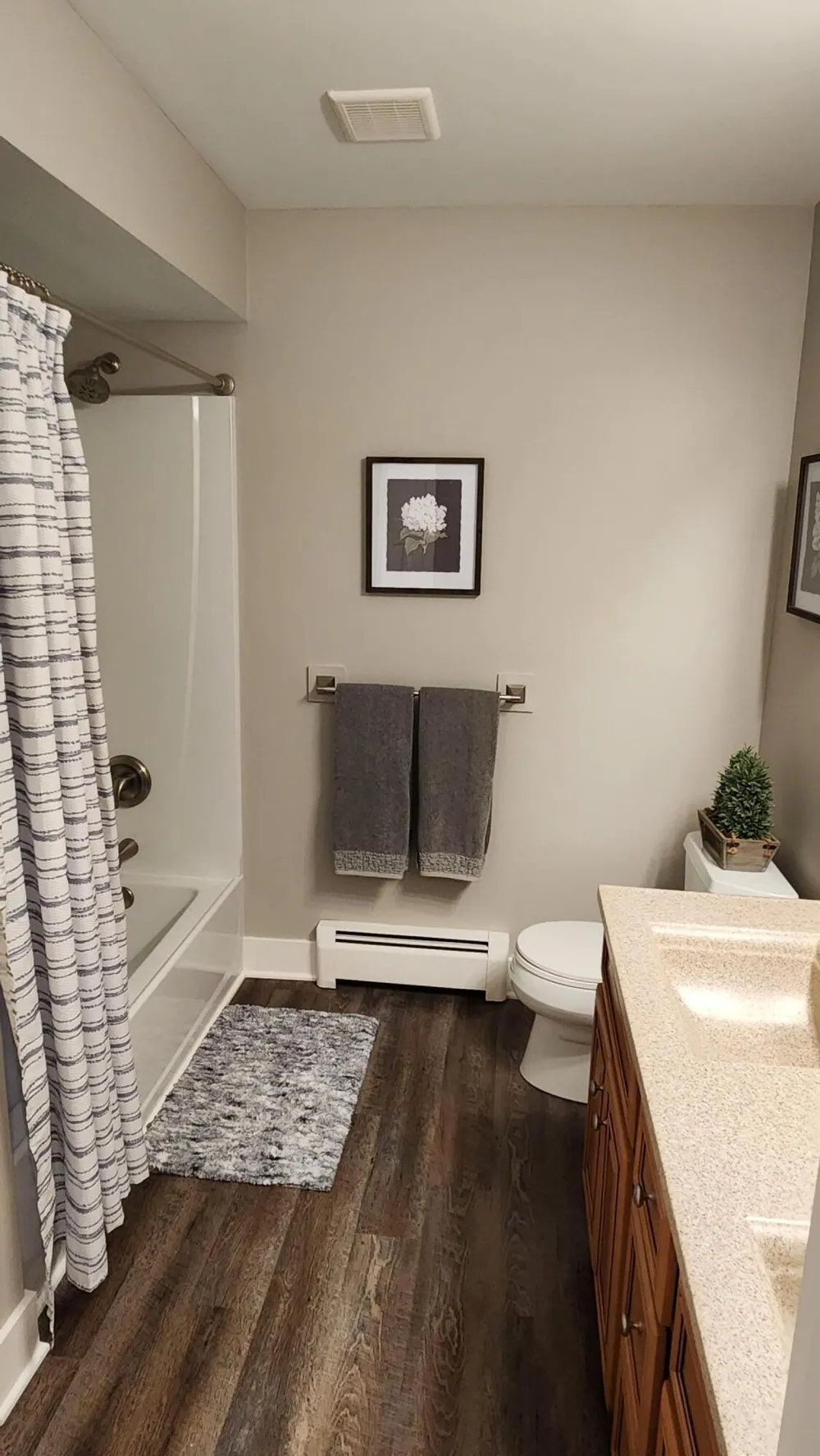 1538 Hillsboro Avenue SE Cascade Charter Township, MI 49546