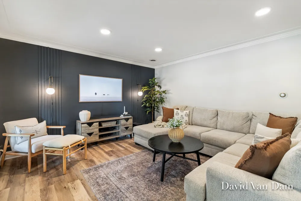4930 Poinsettia Avenue SE Kentwood City, MI 49508