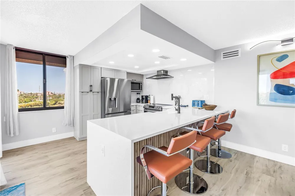 6269 PALMA DEL MAR BOULEVARD S #508 St Petersburg, FL 33715