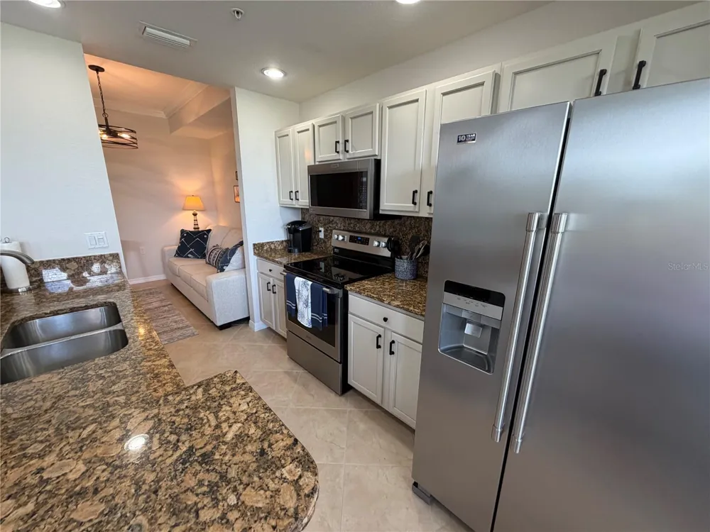 8403 GRAND ESTUARY TRAIL #306 Bradenton, FL 34212