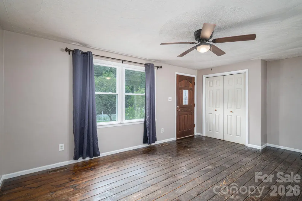1369 Chancellor Drive Claremont, NC 28610