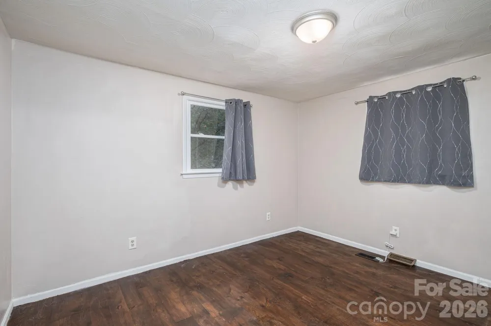 1369 Chancellor Drive Claremont, NC 28610