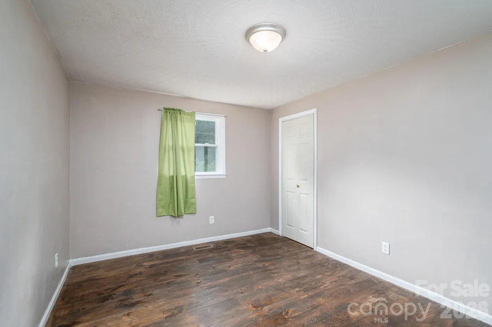 1369 Chancellor Drive Claremont, NC 28610