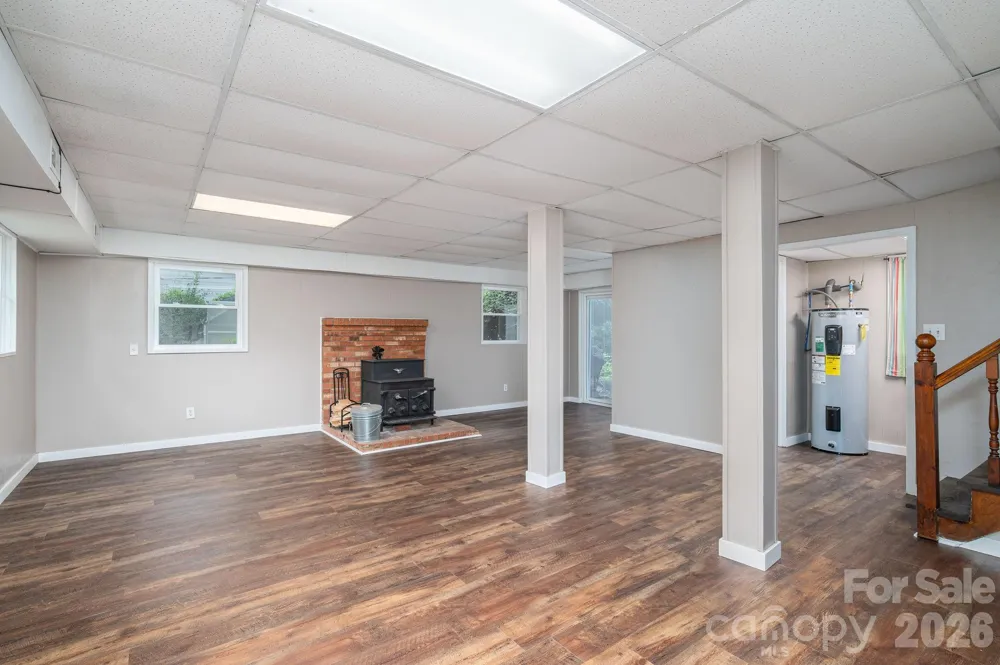 1369 Chancellor Drive Claremont, NC 28610