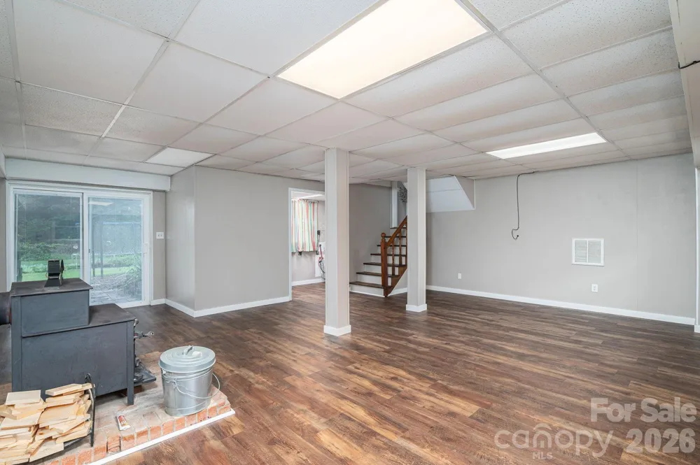 1369 Chancellor Drive Claremont, NC 28610
