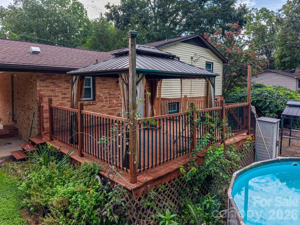 1369 Chancellor Drive Claremont, NC 28610