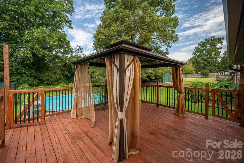 1369 Chancellor Drive Claremont, NC 28610