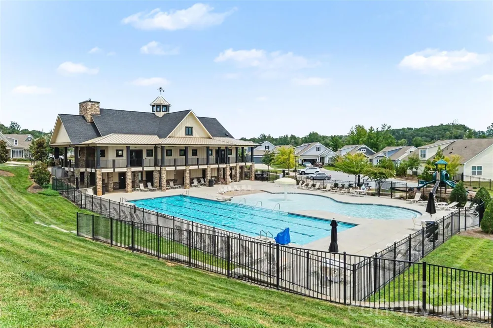 676 Latrobe Drive #315 Iron Station, NC 28080