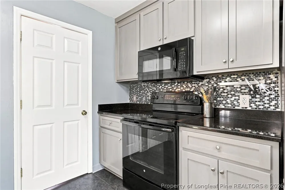 23 Aspen Lane Lillington, NC 27546