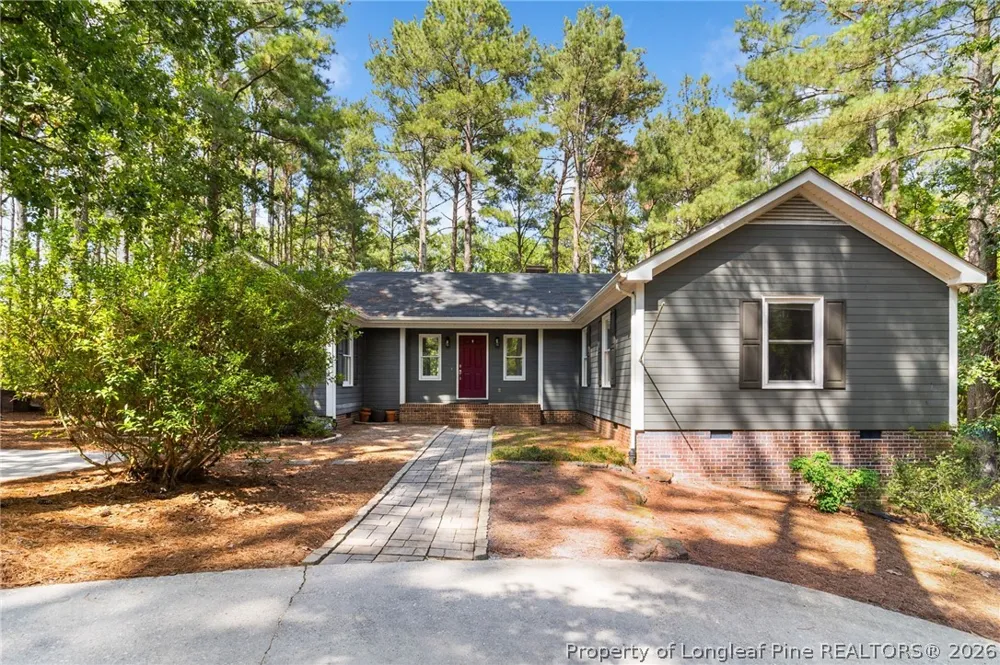16401 Lakeshore Drive Wagram, NC 28396