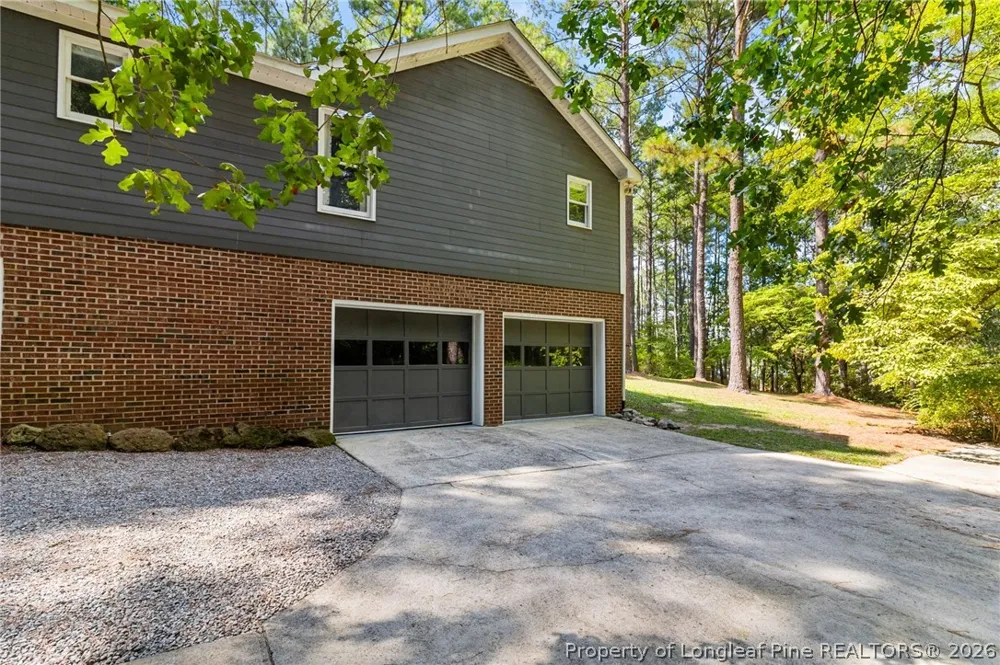 16401 Lakeshore Drive Wagram, NC 28396