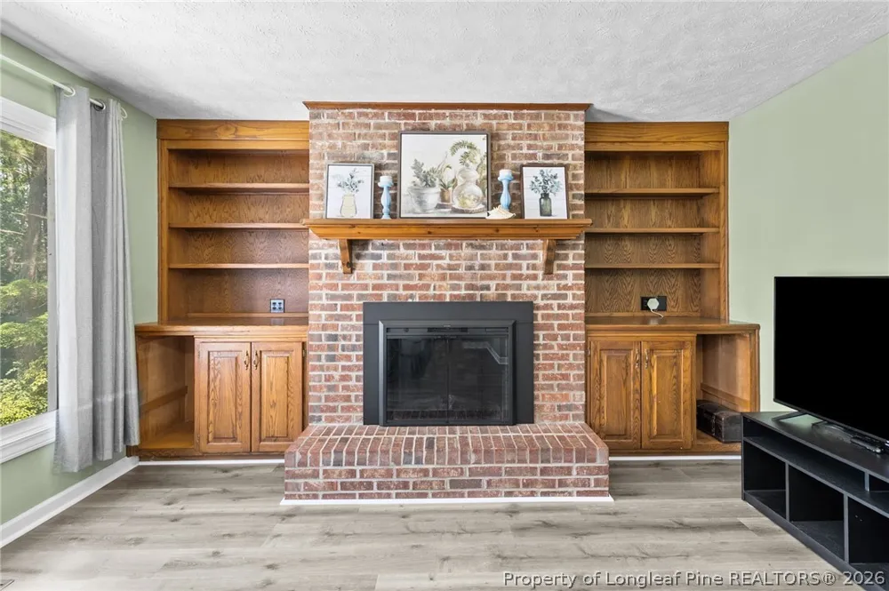 16401 Lakeshore Drive Wagram, NC 28396
