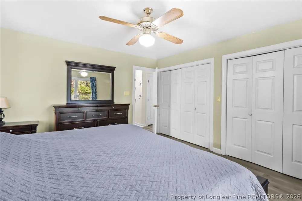 16401 Lakeshore Drive Wagram, NC 28396