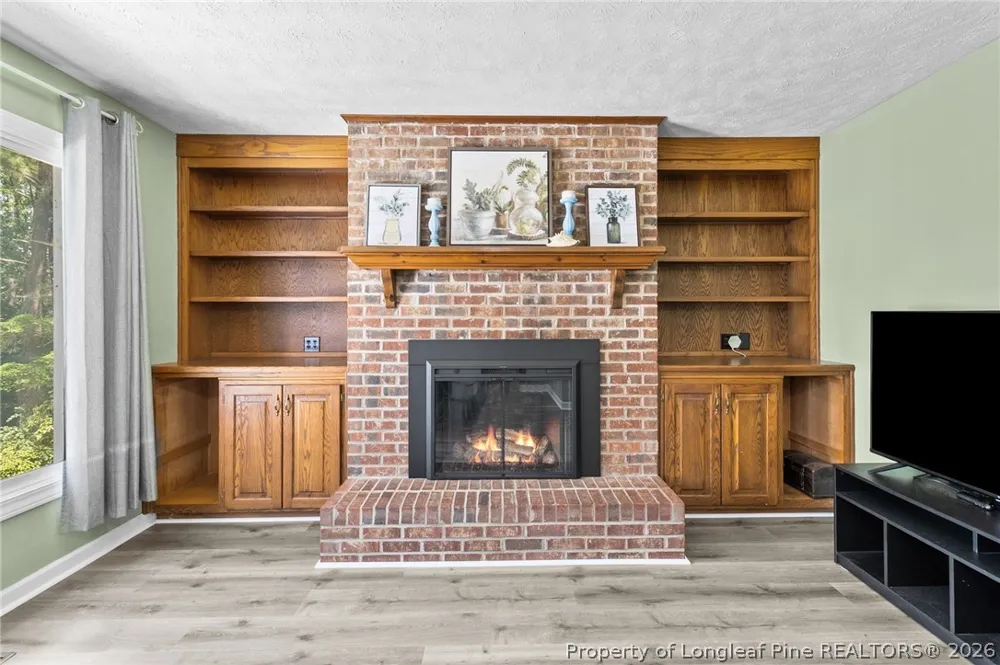 16401 Lakeshore Drive Wagram, NC 28396