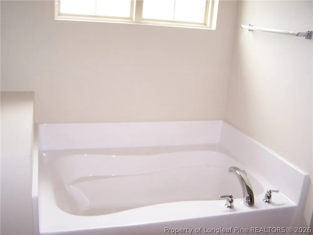 70 Carlisle Place Spring Lake, NC 28390