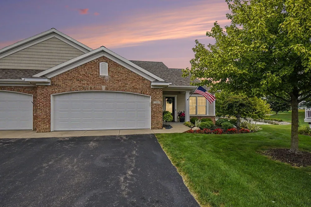 5969 Elmwood Court Hudsonville, MI 49426