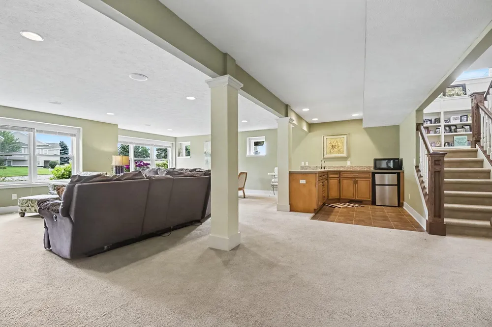 5969 Elmwood Court Hudsonville, MI 49426