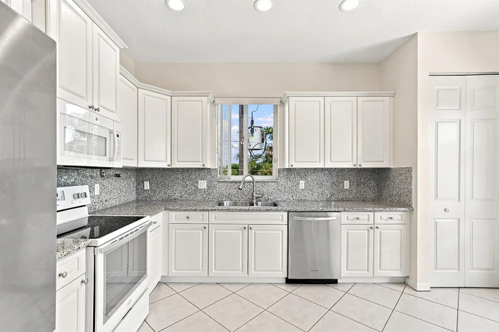 4619 Poinciana Street #7A Lauderdale By The Sea, FL 33308