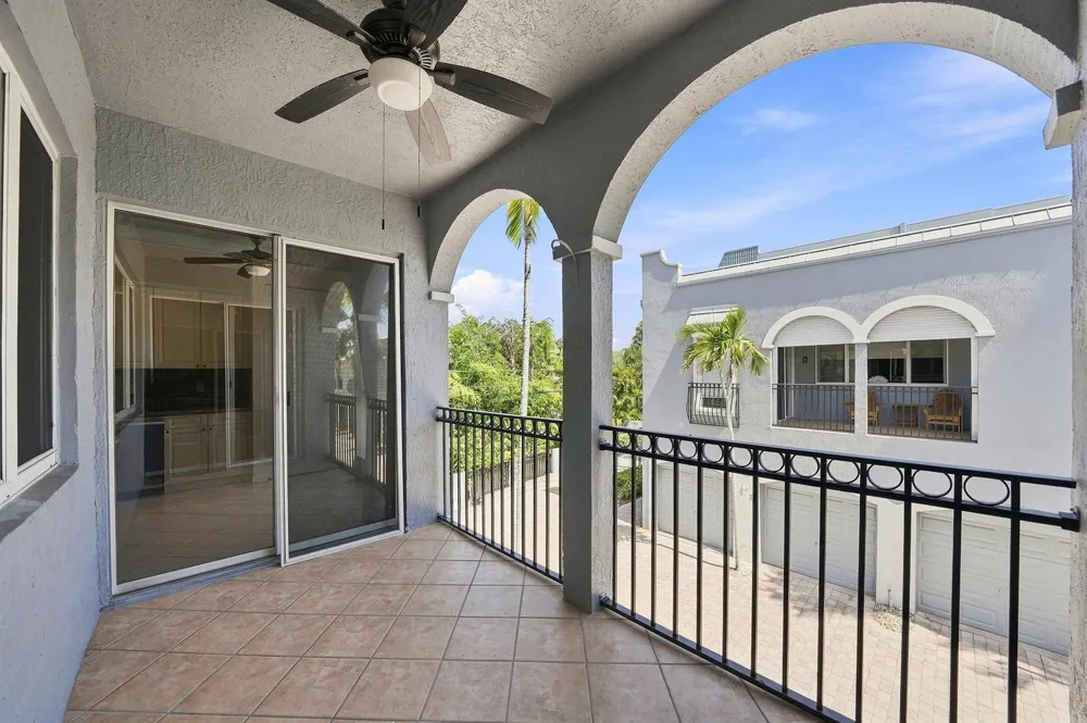 4619 Poinciana Street #7A Lauderdale By The Sea, FL 33308