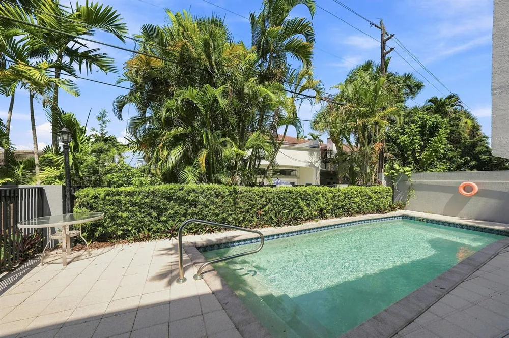 4619 Poinciana Street #7A Lauderdale By The Sea, FL 33308