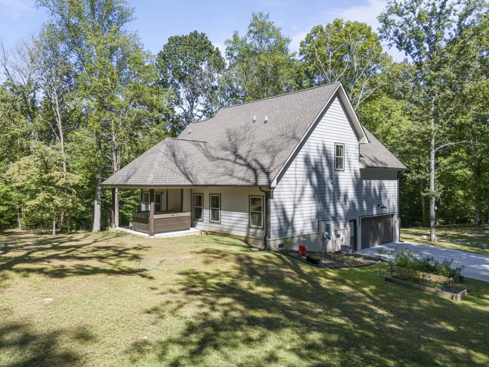 659 Turney Rd Auburntown, TN 37016
