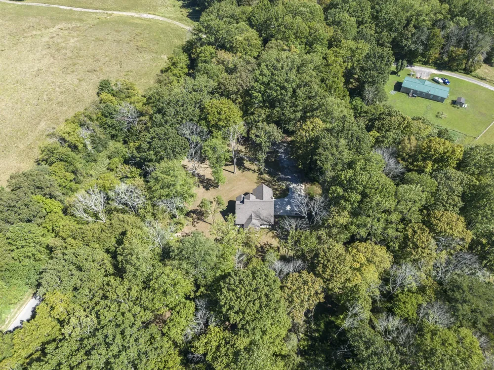 659 Turney Rd Auburntown, TN 37016