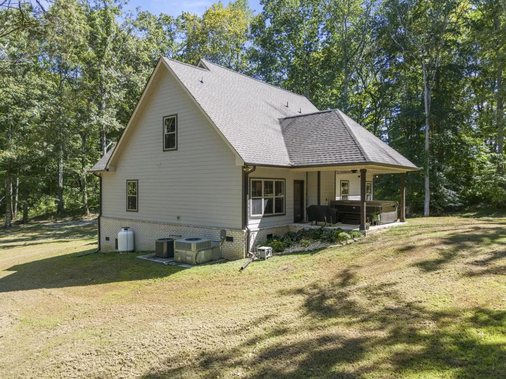 659 Turney Rd Auburntown, TN 37016