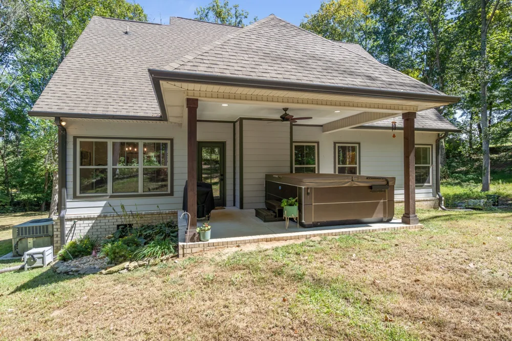 659 Turney Rd Auburntown, TN 37016