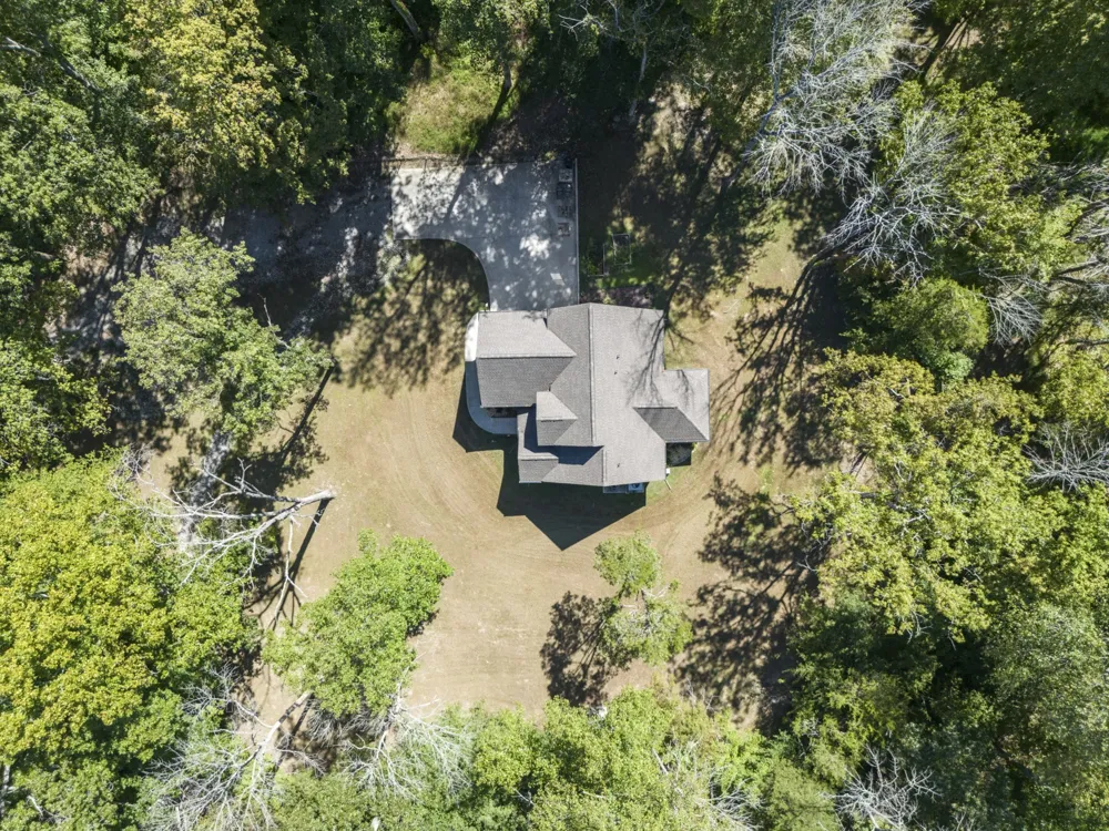 659 Turney Rd Auburntown, TN 37016