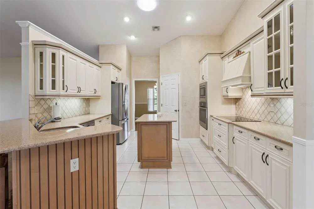 34035 PARK LANE Leesburg, FL 34788