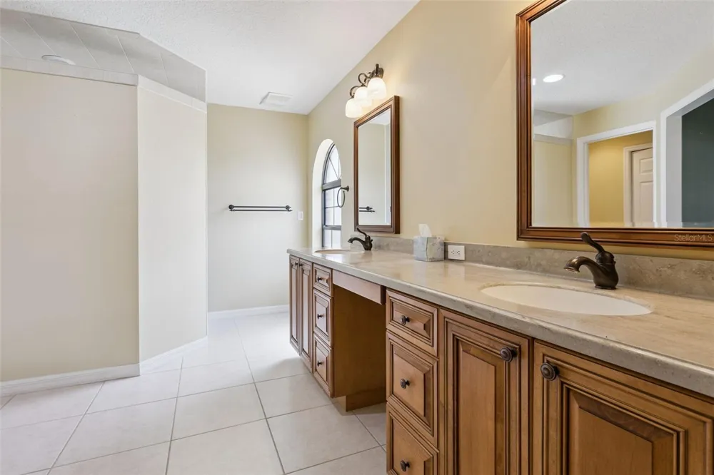 34035 PARK LANE Leesburg, FL 34788