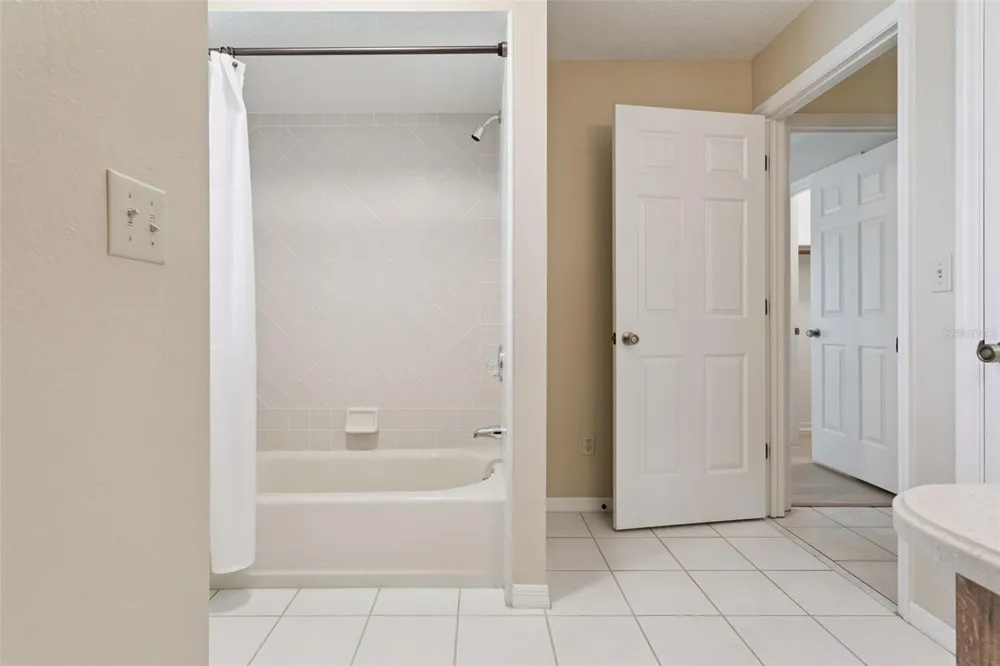 34035 PARK LANE Leesburg, FL 34788