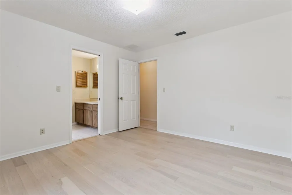 34035 PARK LANE Leesburg, FL 34788