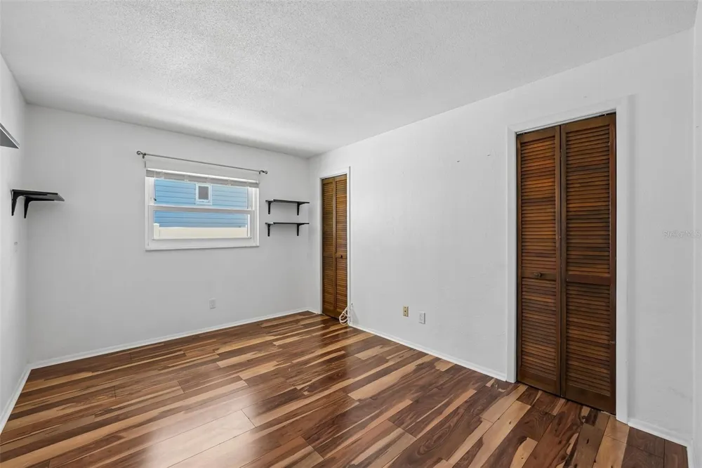 144 8TH AVENUE St Petersburg, FL 33701