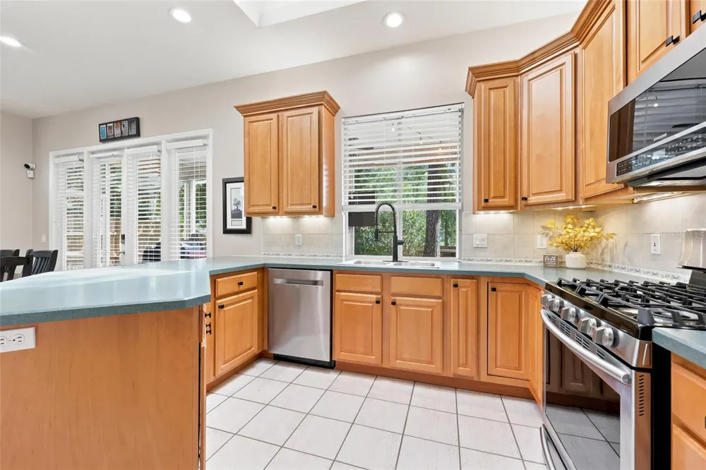 9408 SW 39TH AVENUE Gainesville, FL 32608