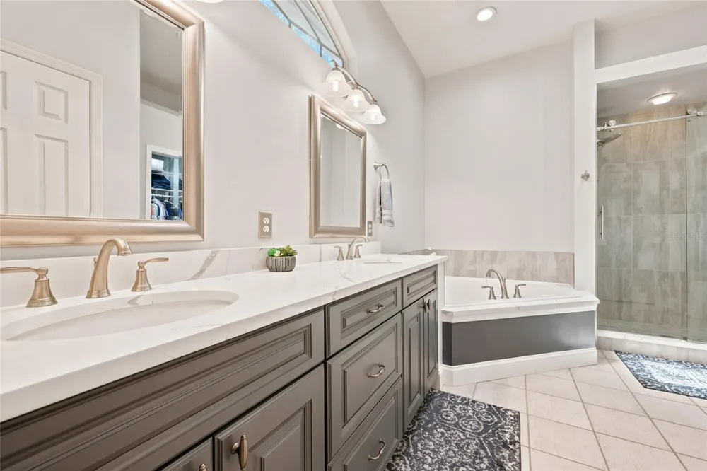9408 SW 39TH AVENUE Gainesville, FL 32608